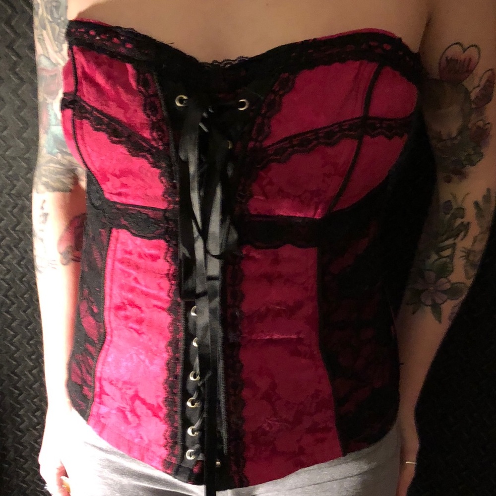 Tripp NYC Pink Lace Zip-up Corset
